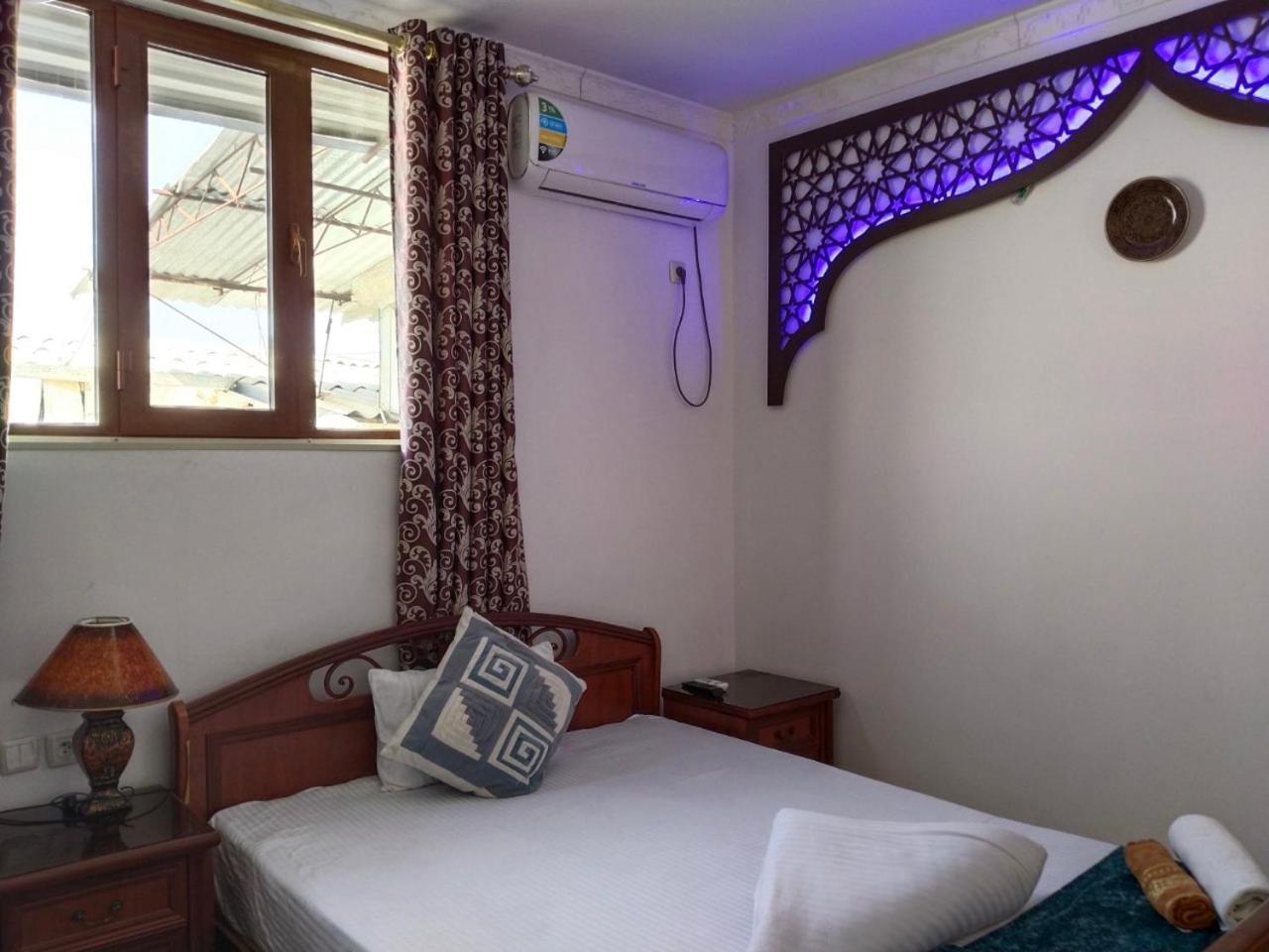 Hotel Rizqiro'Z Boutique Bukhara Exterior photo